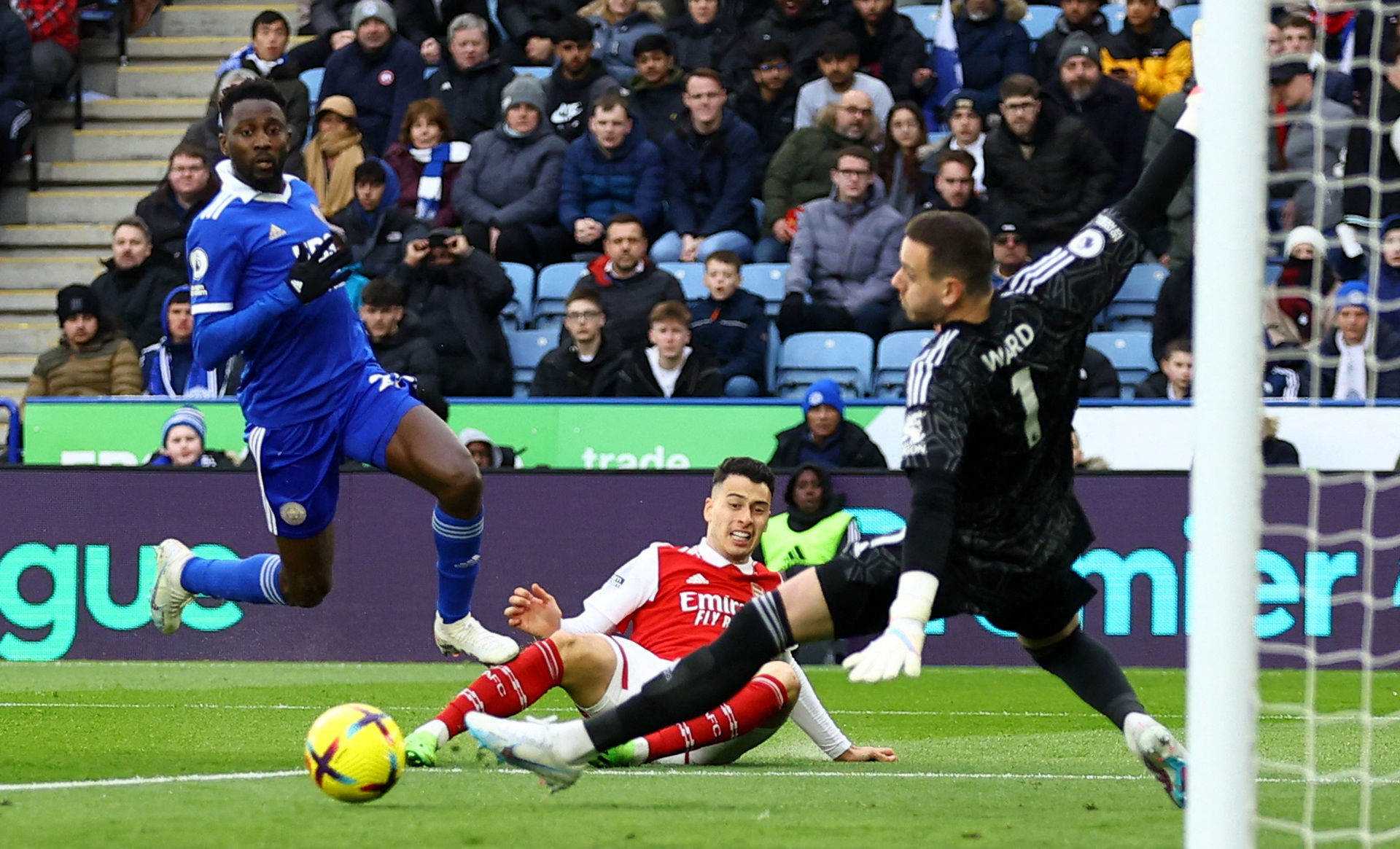 需要在保持 需要在保持